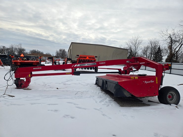 massey-ferguson-1383-image-5