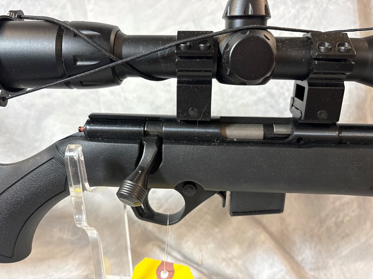 #2757-•-mossberg-model-817-17-hmr-bolt-action-rifle,-sn:-hv14737744-image-20