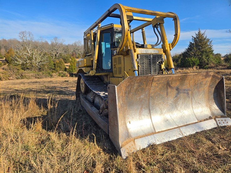 2002-caterpillar-d6r-image-23