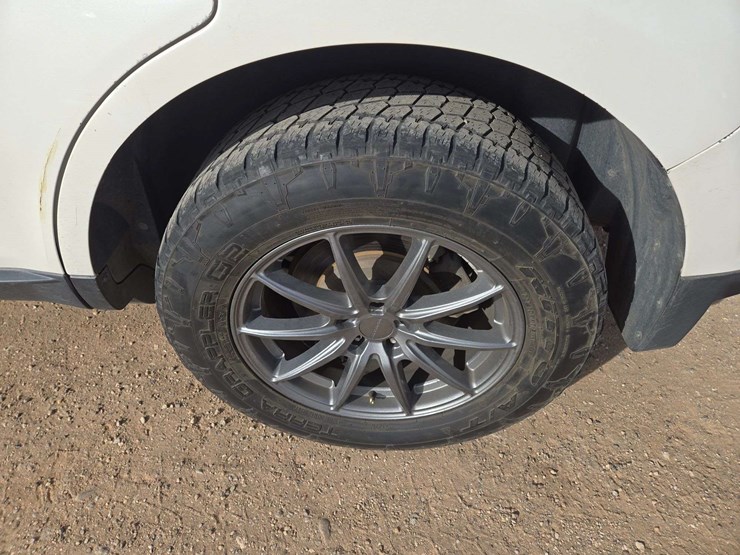 2014-ford-edge-image-5