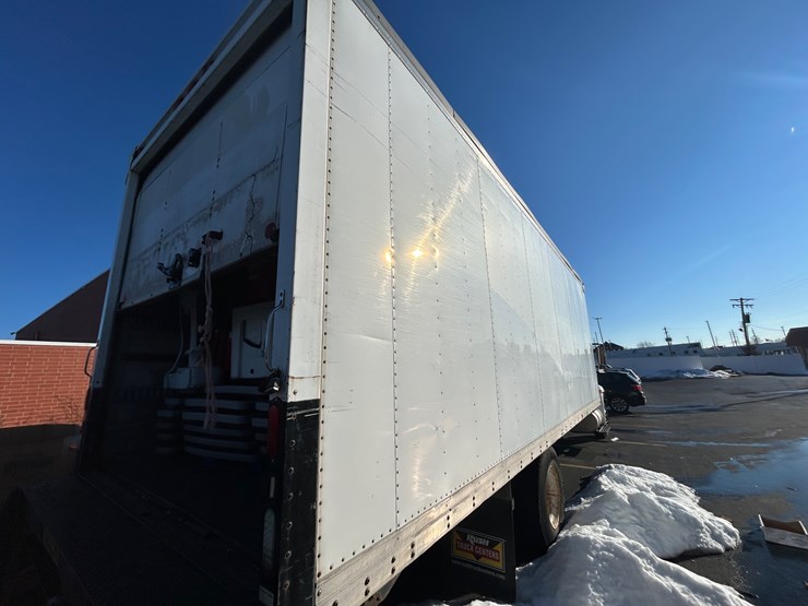 2013-international-durastar-4300-image-12