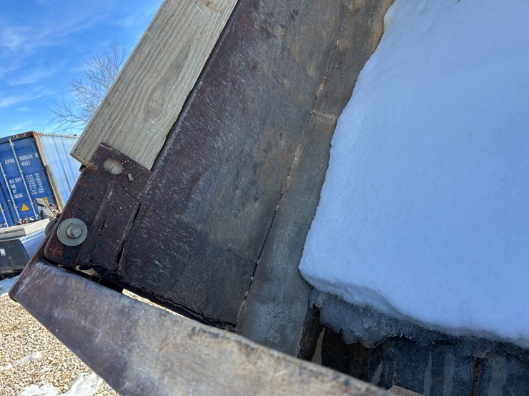 1984-ford-f700-image-33