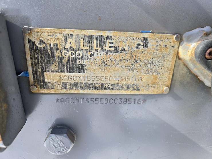 2003-challenger-mt855-image-30