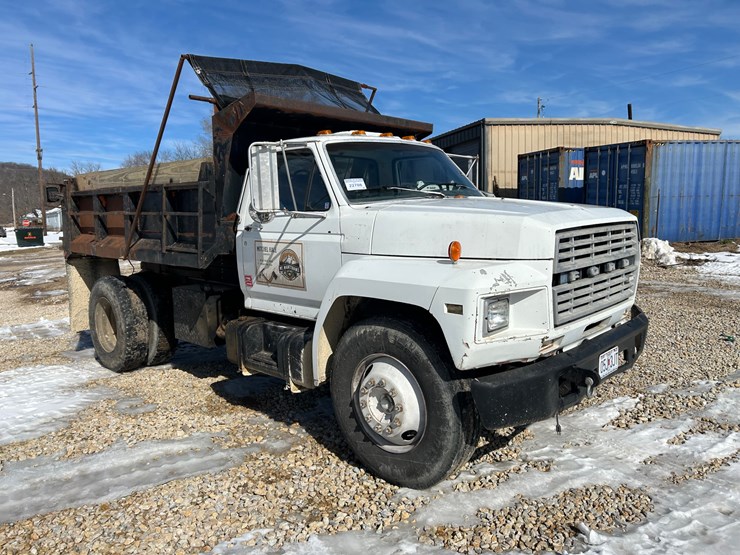 1984-ford-f700-image-18