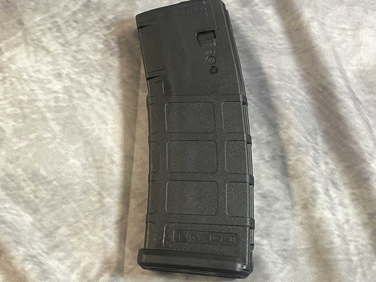 #2739-•-delton-arms-ar-15-5.56-nato-semi-auto-rifle,-sn:-b100443-image-17