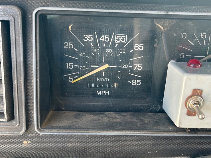 1984-ford-f700-image-98