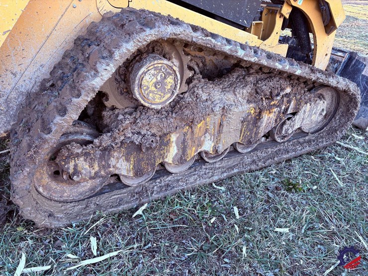 2020-caterpillar-289d3-image-27