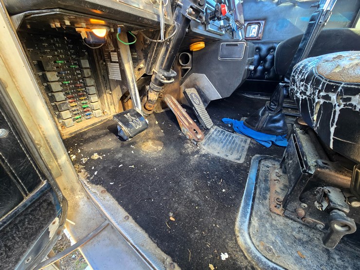 1986-kenworth-w900b-image-58