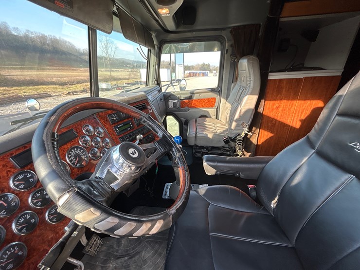 2005-western-star-4900-image-17