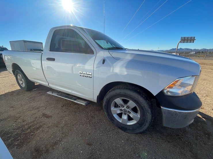 2016-dodge-1500-image-61