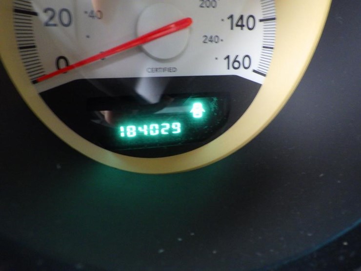 2007-dodge-charger-sedan-image-14