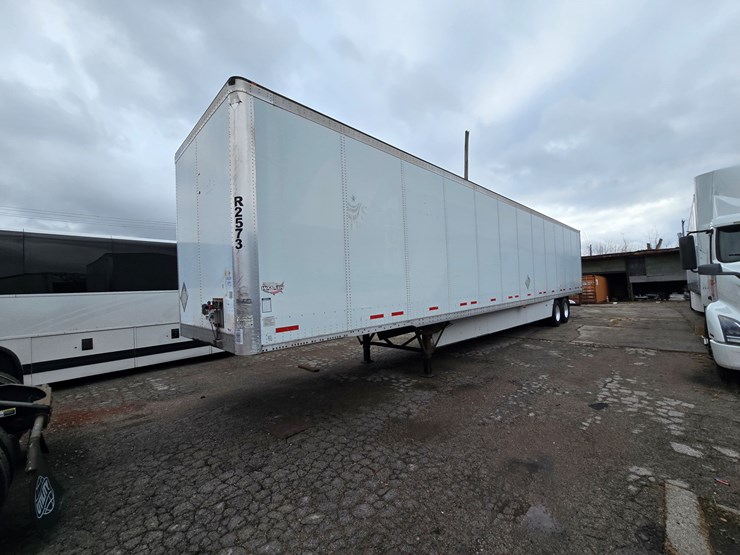 2012-wabash-national-duraplate-image-4