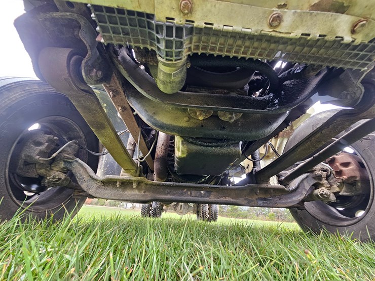 2000-freightliner-fl60-image-38