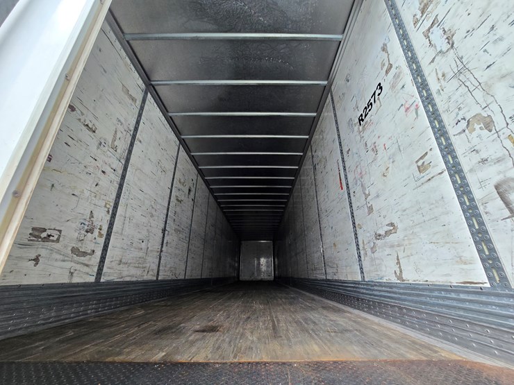 2012-wabash-national-duraplate-image-49