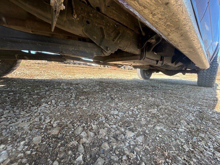 2018-dodge-3500-image-37