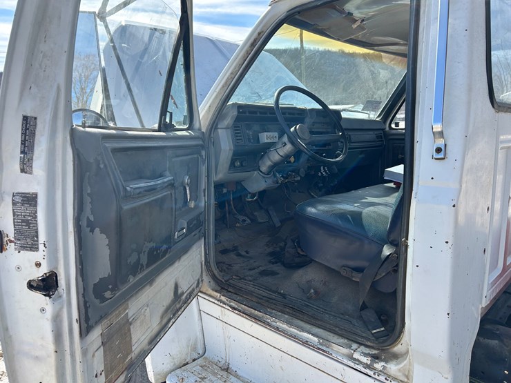 1984-ford-f700-image-89