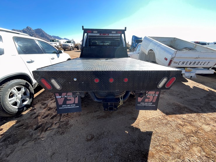 2016-dodge-2500-image-4