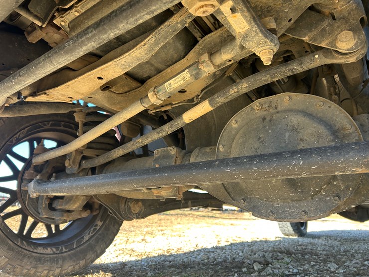 2018-dodge-3500-image-73