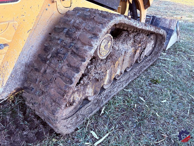 2020-caterpillar-289d3-image-23