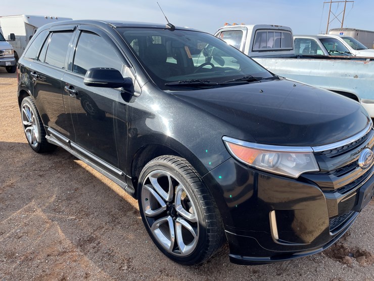 2013-ford-edge-image-3