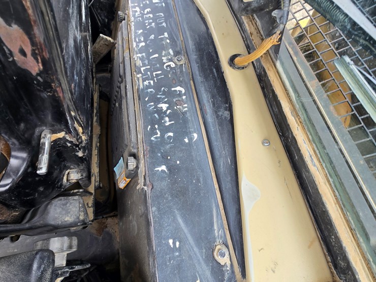 2002-caterpillar-963c-image-82