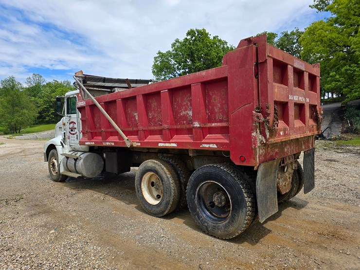 1994-mack-ch613-image-14