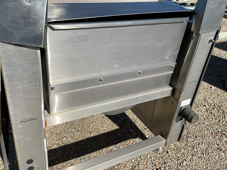 #3134-•-tilt-kettle-image-27