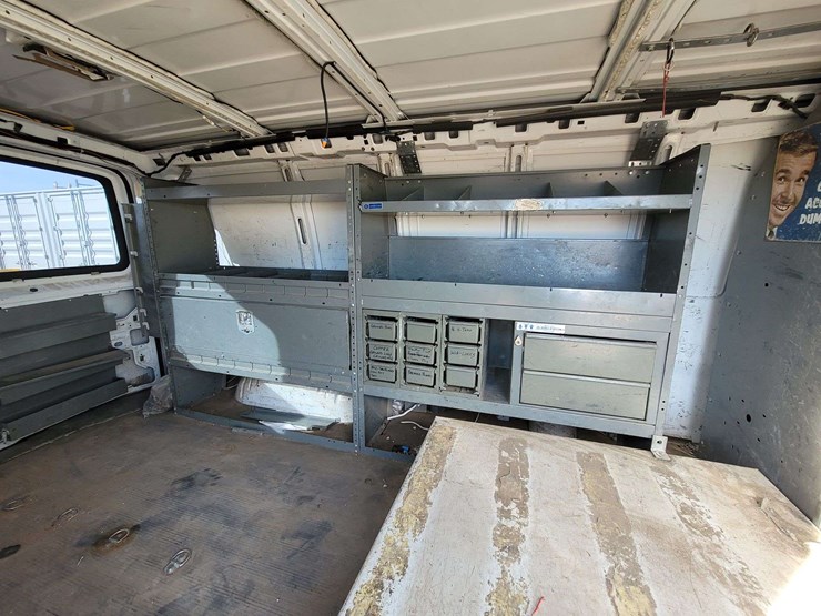 2005-chevrolet-express-1500-image-8