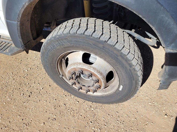 2019-ford-f550-image-5