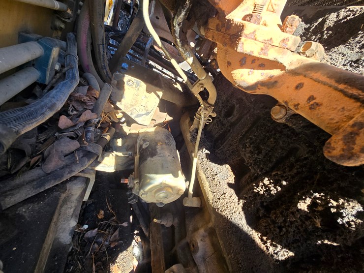 caterpillar-297c-image-16