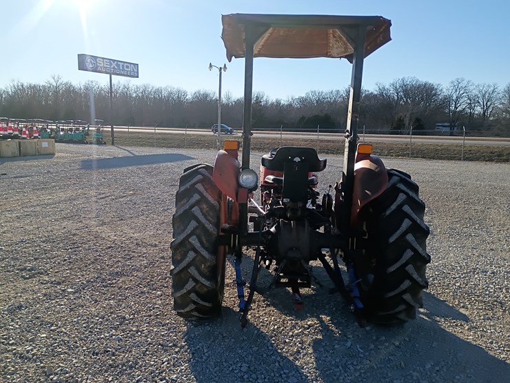 1983-massey-ferguson-240-image-7