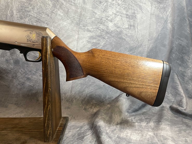 #2732-•-browning-bar-mk-iii-hunter-300-win-mag-semi-auto-rifle,-sn:-pt20917yx311-image-11