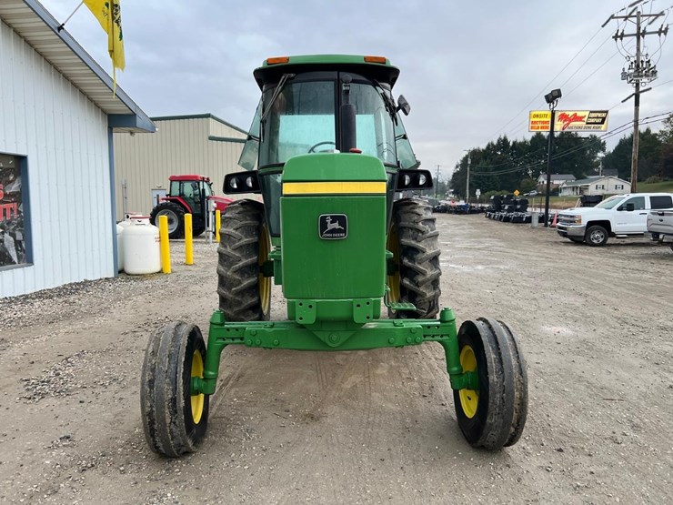 john-deere-4040-image-8