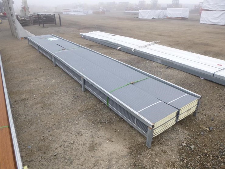 polyurethane-insulated-metal-panels-image-2