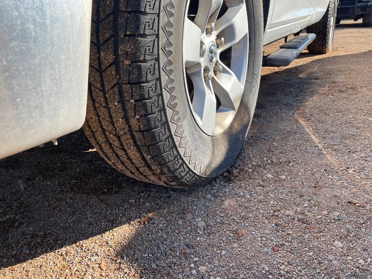 2016-dodge-1500-image-41