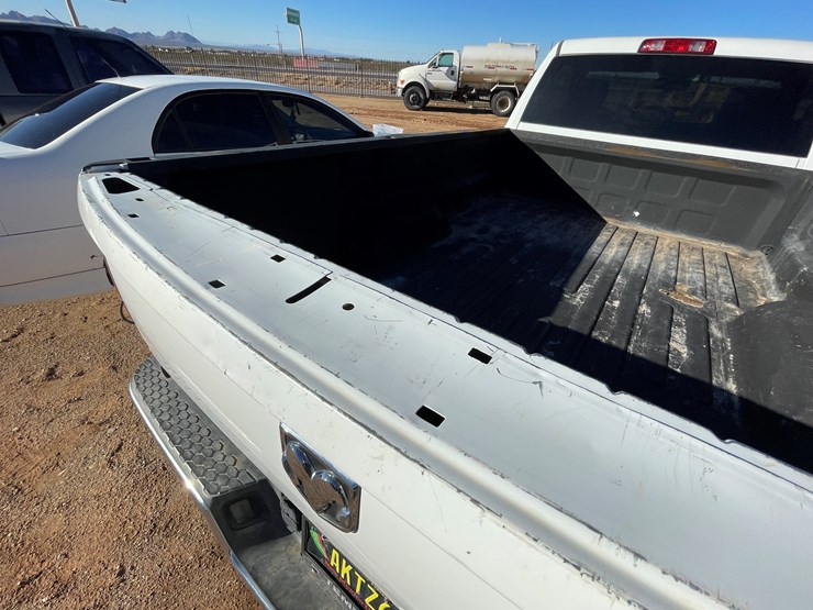 2016-dodge-1500-image-85