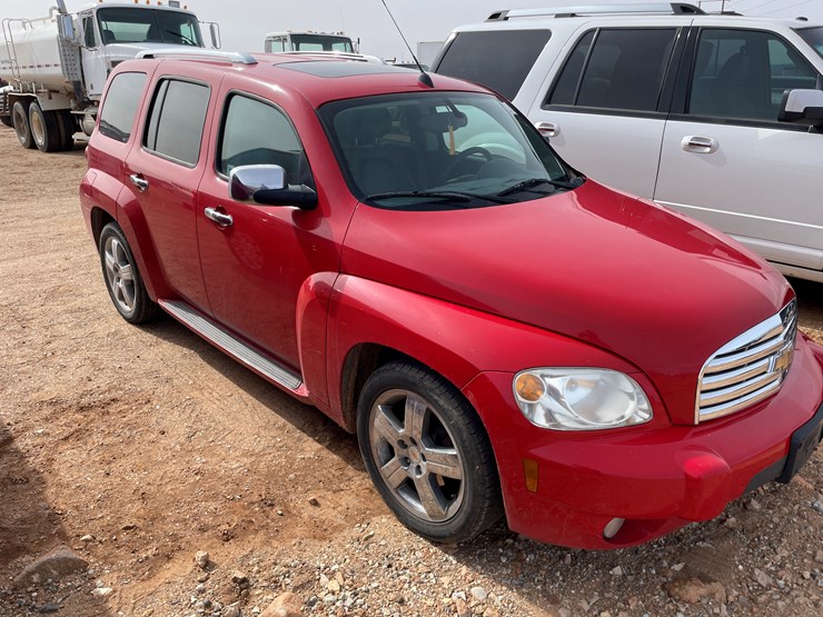 2011-chevrolet-hhr-image-3