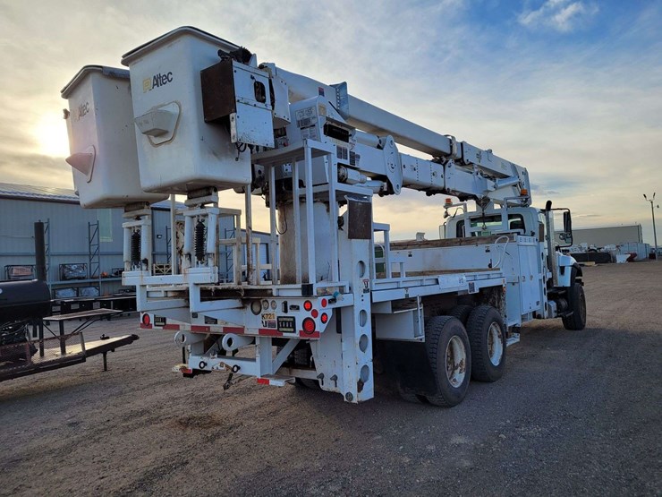 2011-international-workstar-7500-image-7