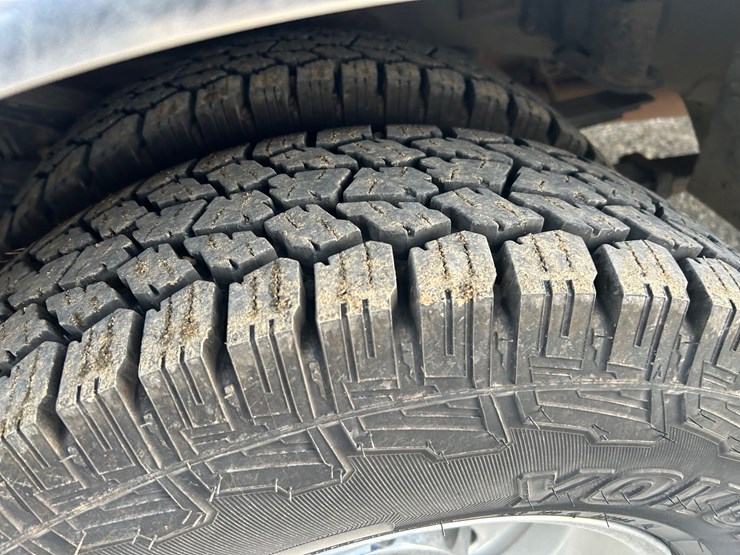 2021-chevrolet-silverado-3500-image-57