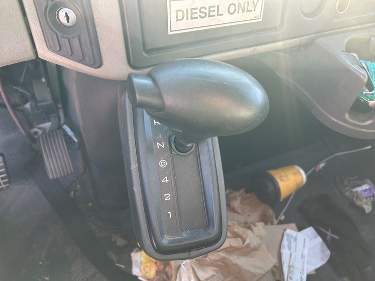 2013-international-durastar-4300-image-61