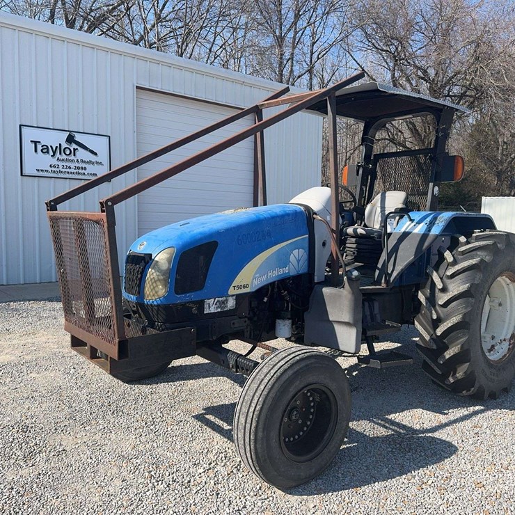 NEW HOLLAND T5060