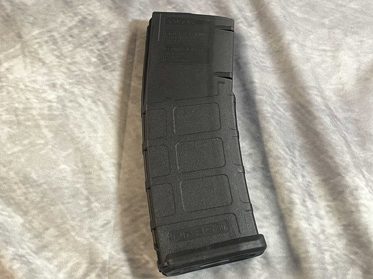 #2739-•-delton-arms-ar-15-5.56-nato-semi-auto-rifle,-sn:-b100443-image-16