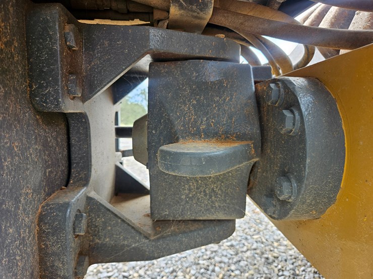 2020-dynapac-ca1300d-image-37