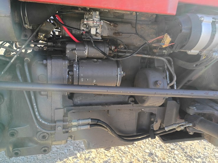 1983-massey-ferguson-240-image-22
