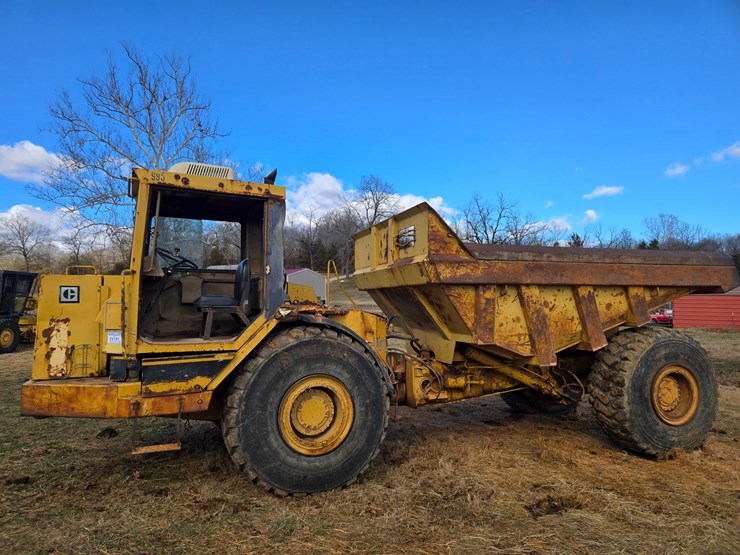 caterpillar-d25c-image-5