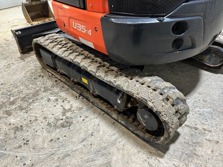 2021-kubota-u35-4-image-16