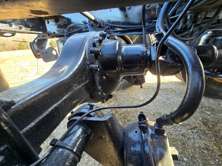 2012-freightliner-cascadia-113-image-84