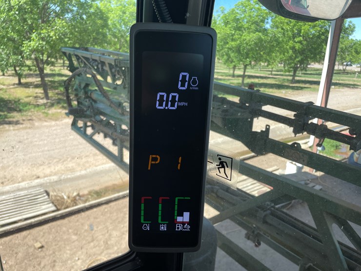 2019-john-deere-r4023-image-28