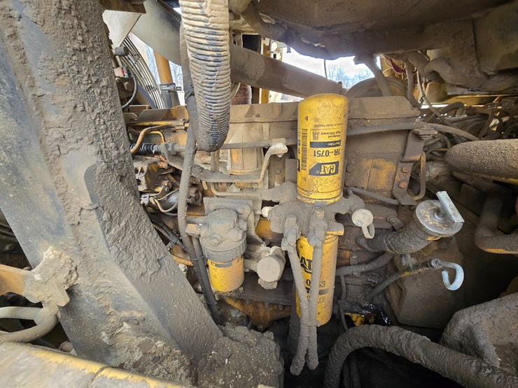 2002-caterpillar-963c-image-54