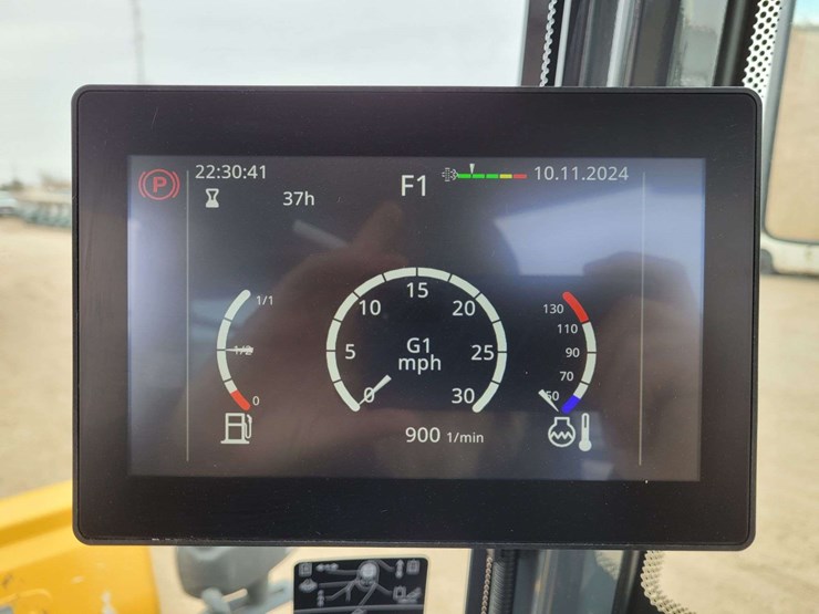 john-deere-244-image-21